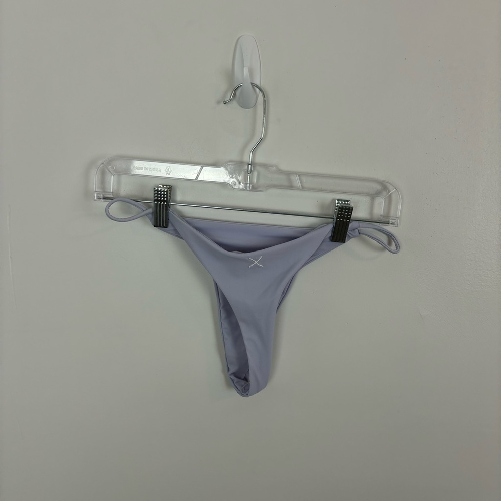 Boutine Los Angeles V Cut Top & Minimal Bottoms Lavender Size M/L - Picture 7 of 11